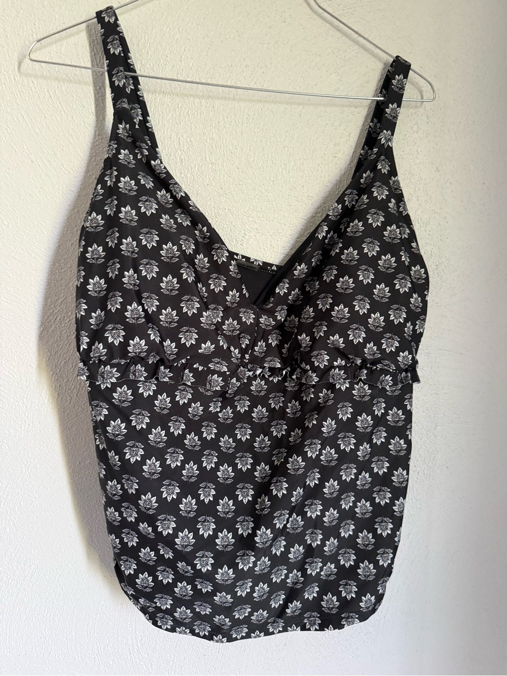 Old Navy Black and White Floral Swim Top
